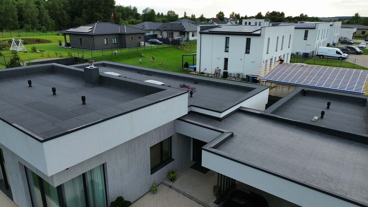 Stogo membranos sujungimas